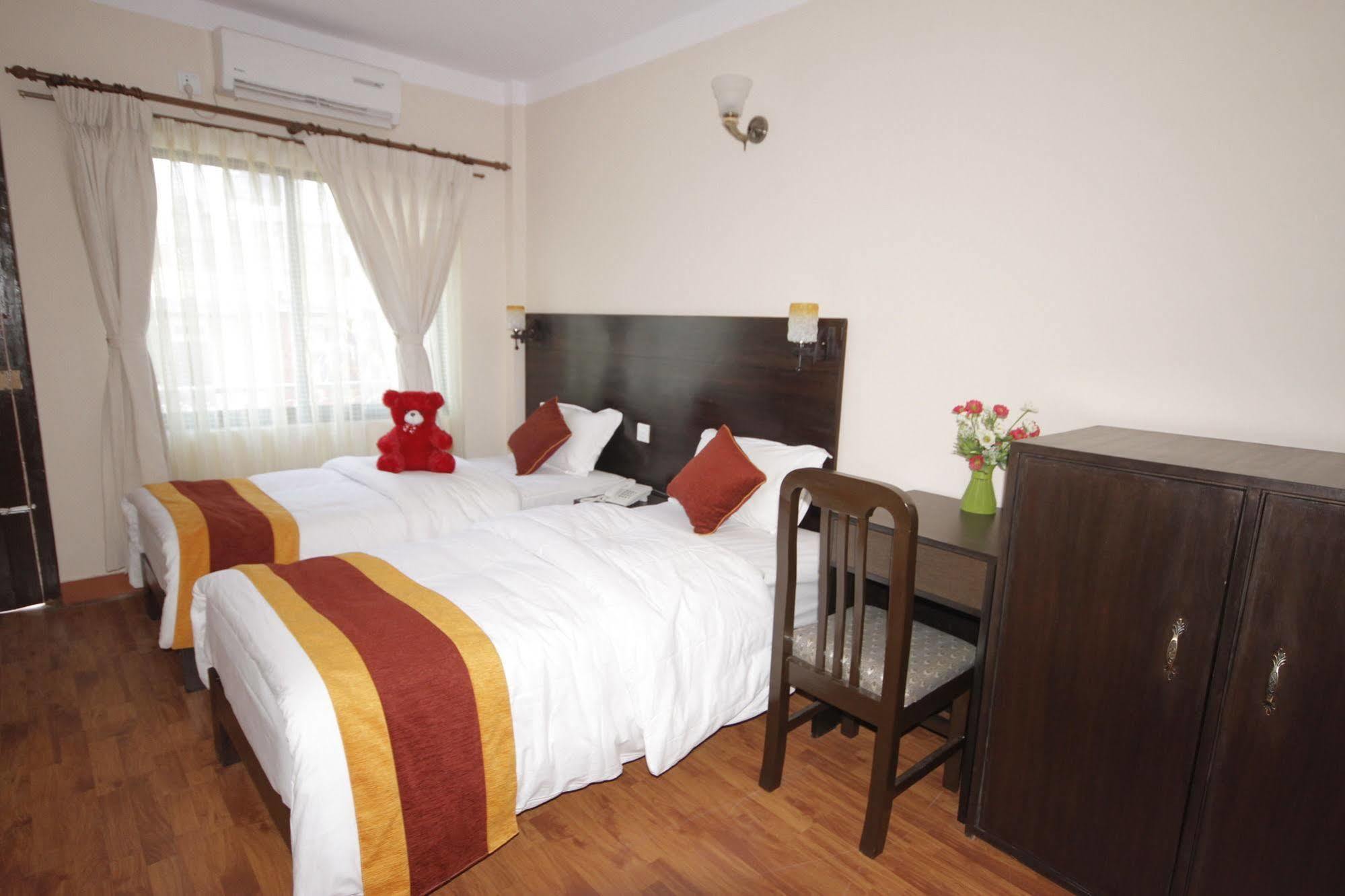 Kathmandu Sunny Hotel Esterno foto