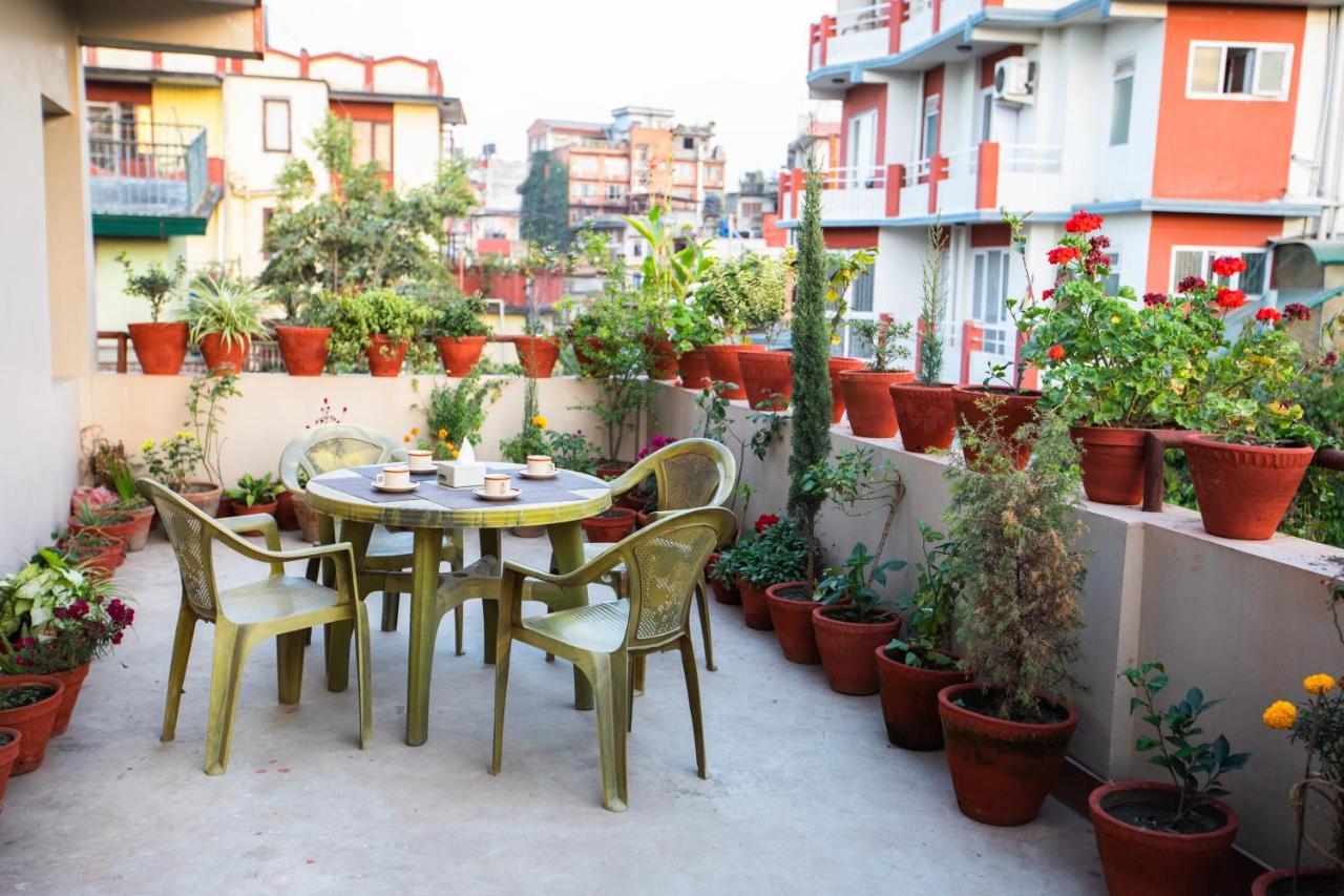 Kathmandu Sunny Hotel Esterno foto