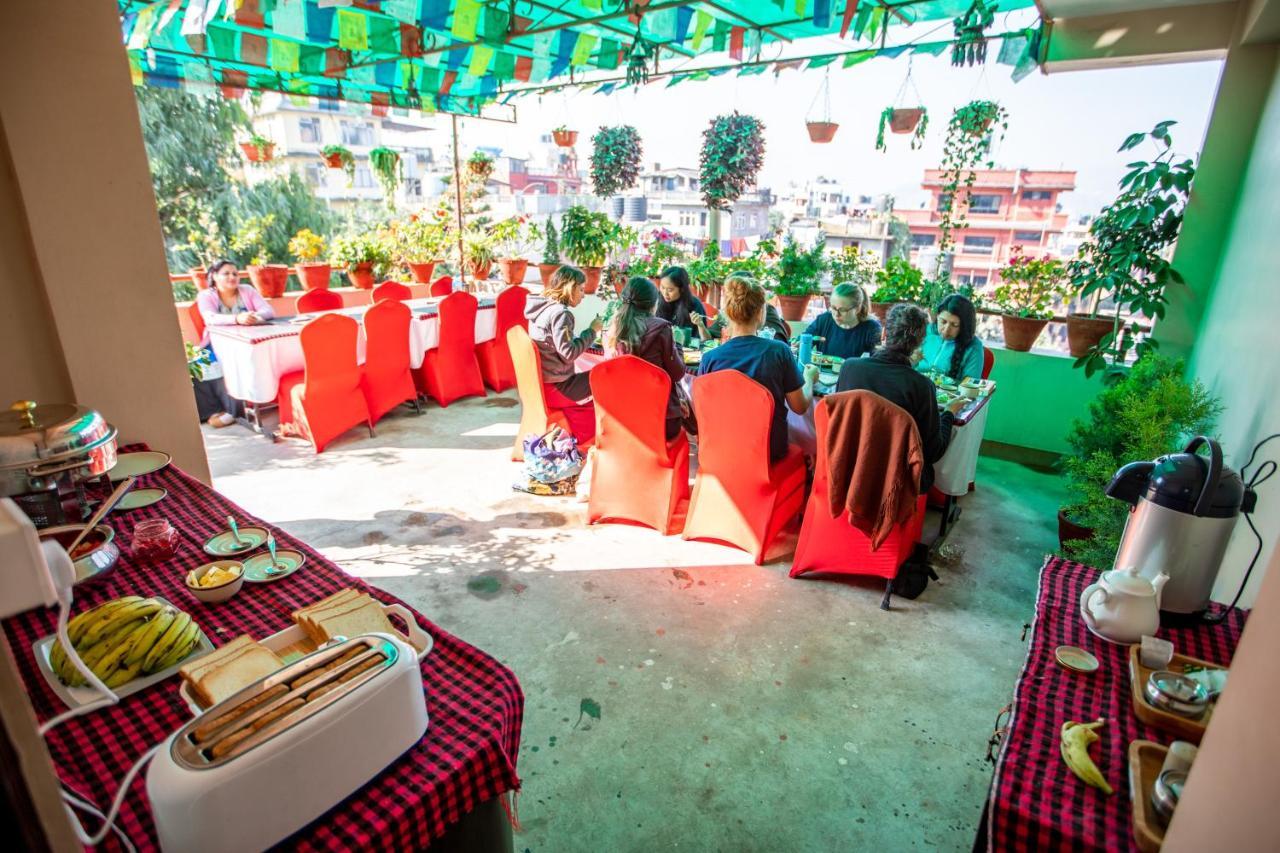 Kathmandu Sunny Hotel Esterno foto